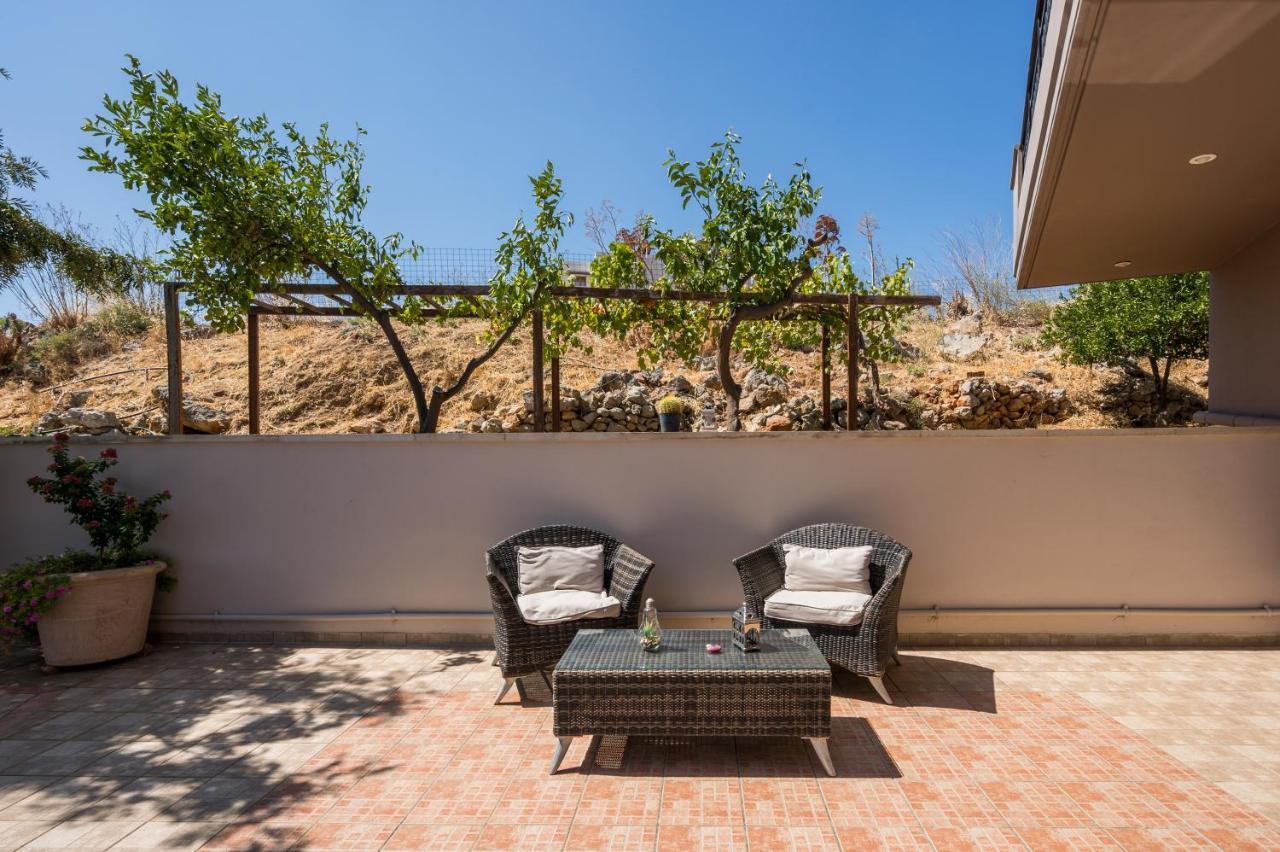 Tholos Apartments Chania  ภายนอก รูปภาพ